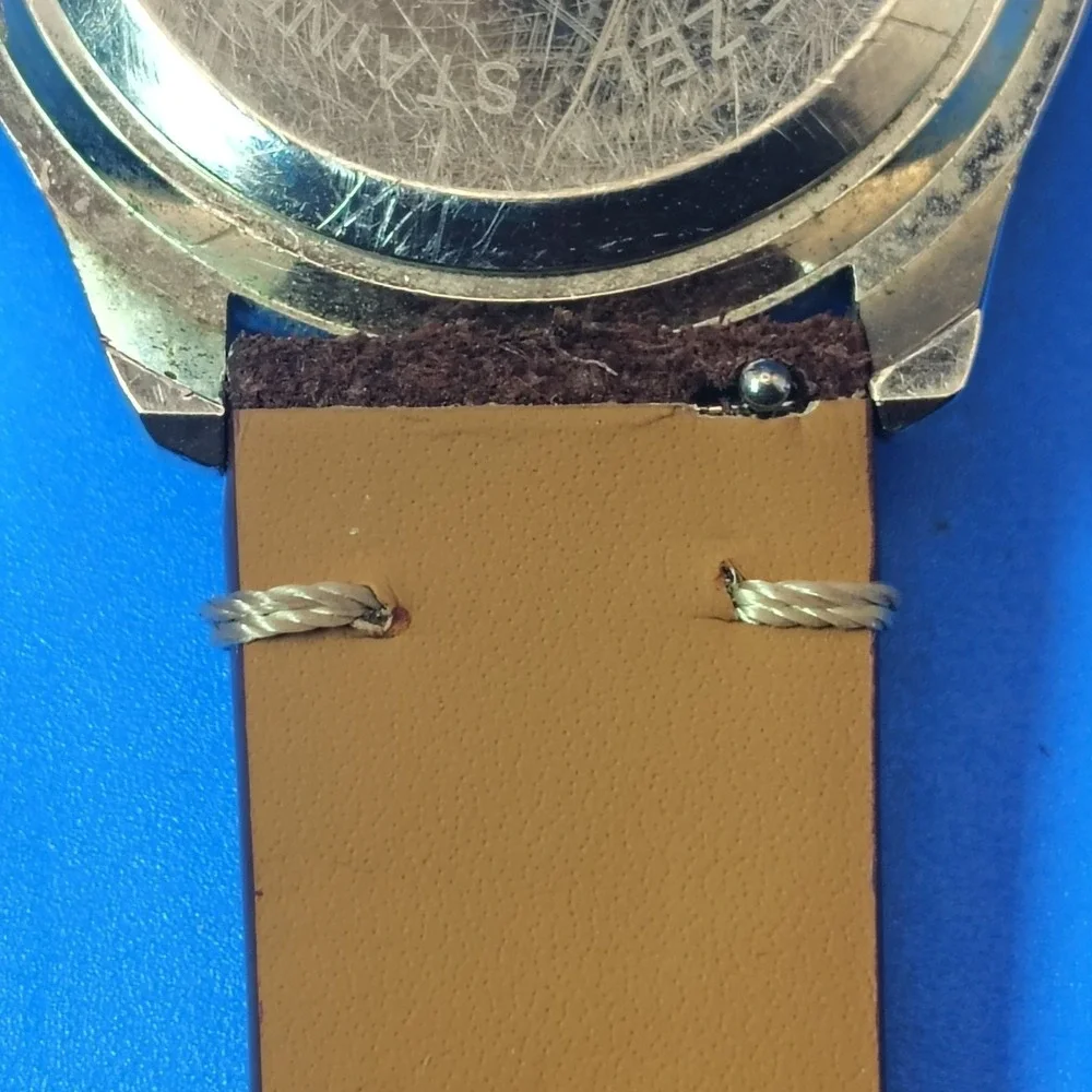 Vintage 2001 Captain 33mm Mens Quartz Watch New Leather Strap Lume Dial Restored